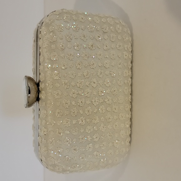 Sequin Clutch with Detachable Chain - Picture 10 of 10